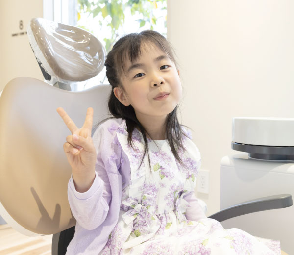 川西歯医者 ライフ歯科・矯正歯科・小児歯科 院内風景