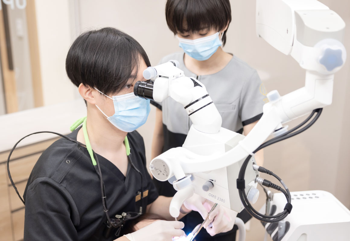 川西歯医者 ライフ歯科・矯正歯科・小児歯科 精密根管治療風景